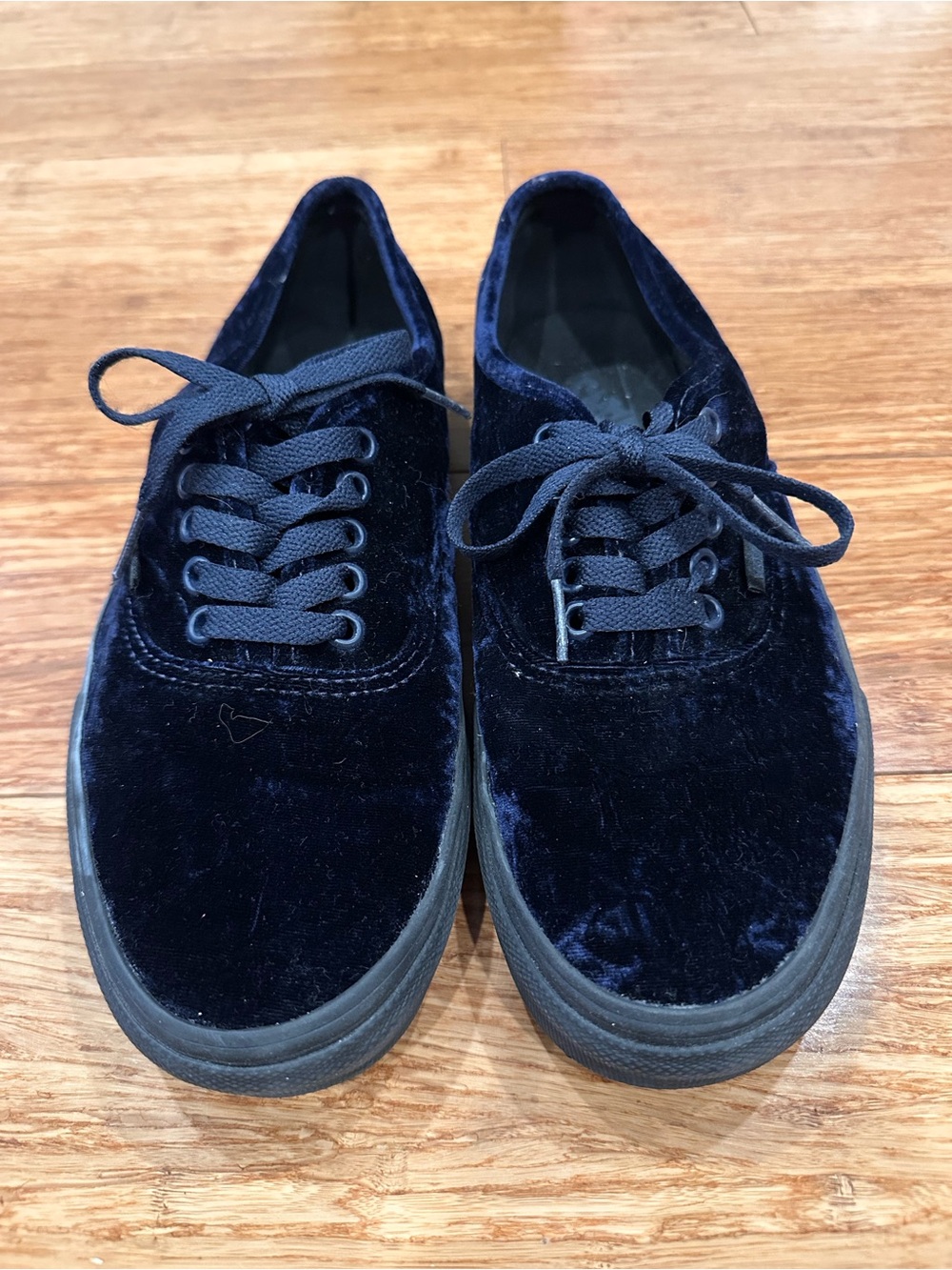 Velvet Vans Unisex